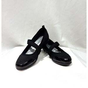 Laura Ashley Ballet Wedge Size 8.5